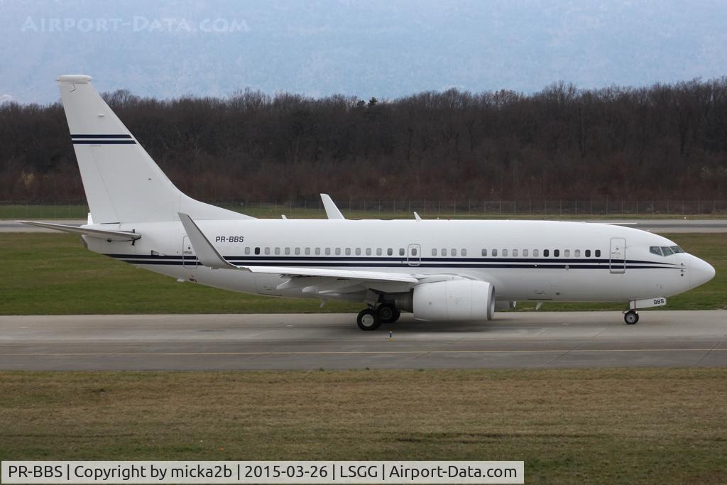 PR-BBS, 2001 Boeing 737-7BC BBJ C/N 32575, Taxiing