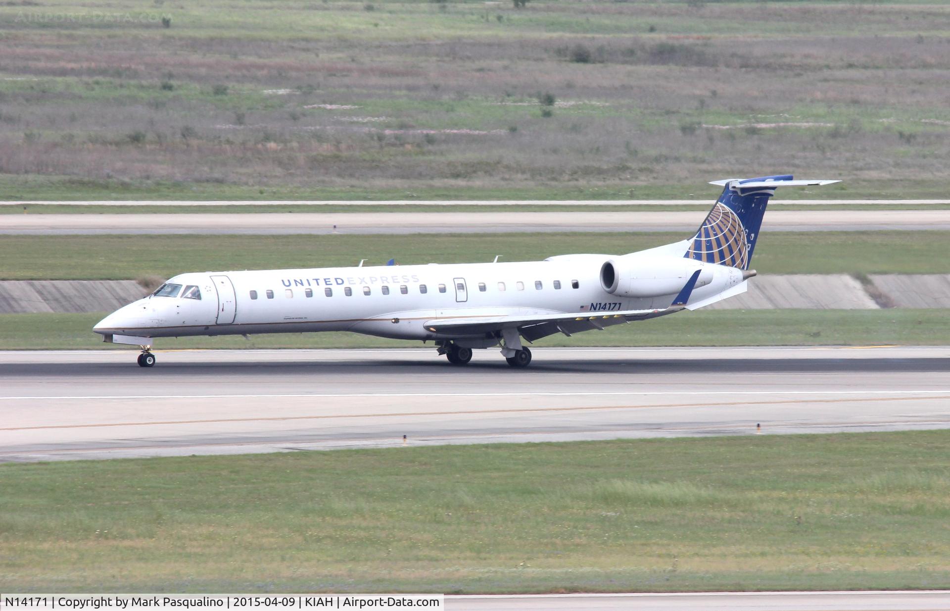 N14171, 2004 Embraer ERJ-145XR (EMB-145XR) C/N 14500859, EMB-145XR