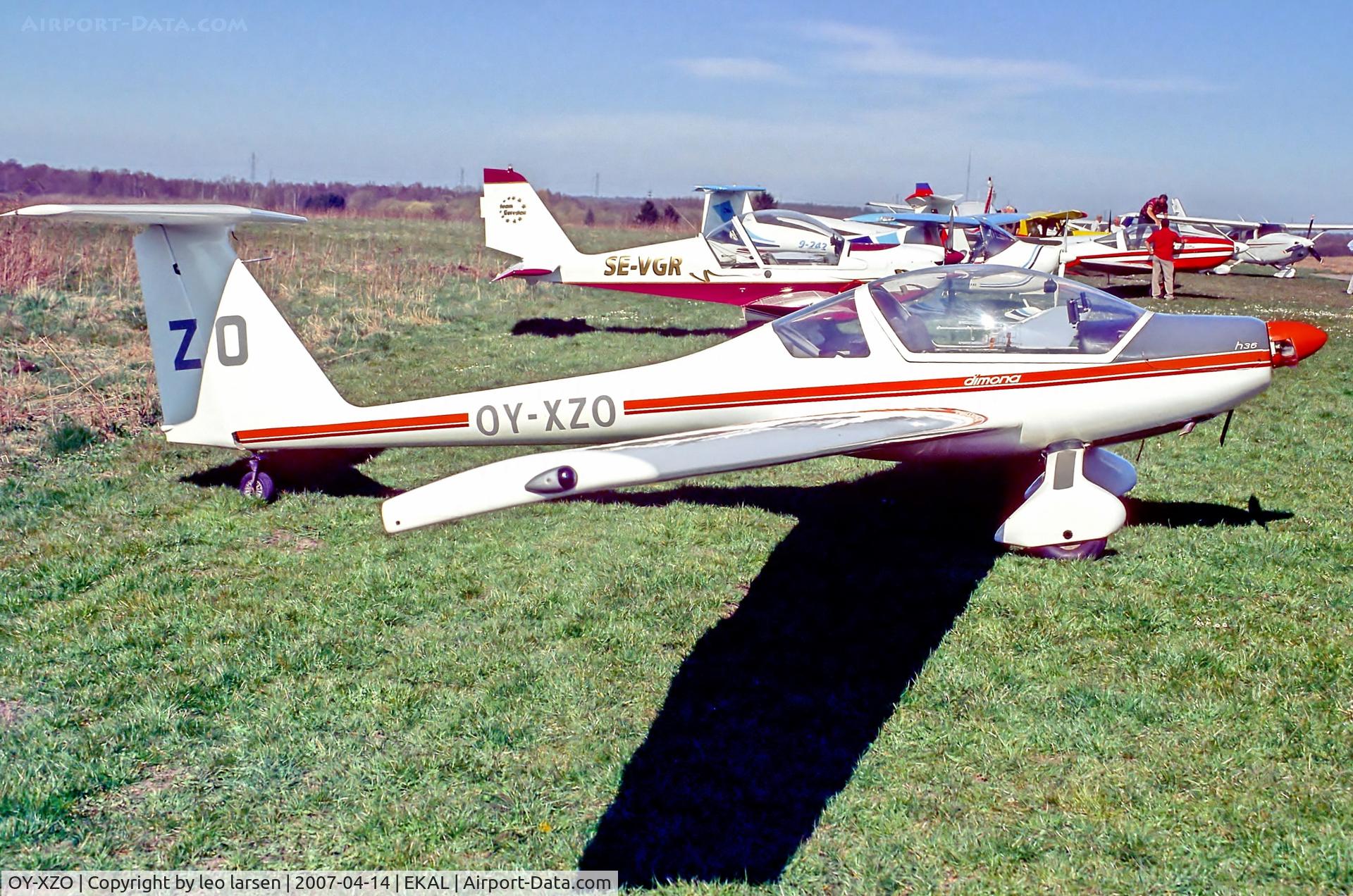 OY-XZO, 1983 Hoffmann H-36 Dimona C/N 3514, Allerød 14.4.07