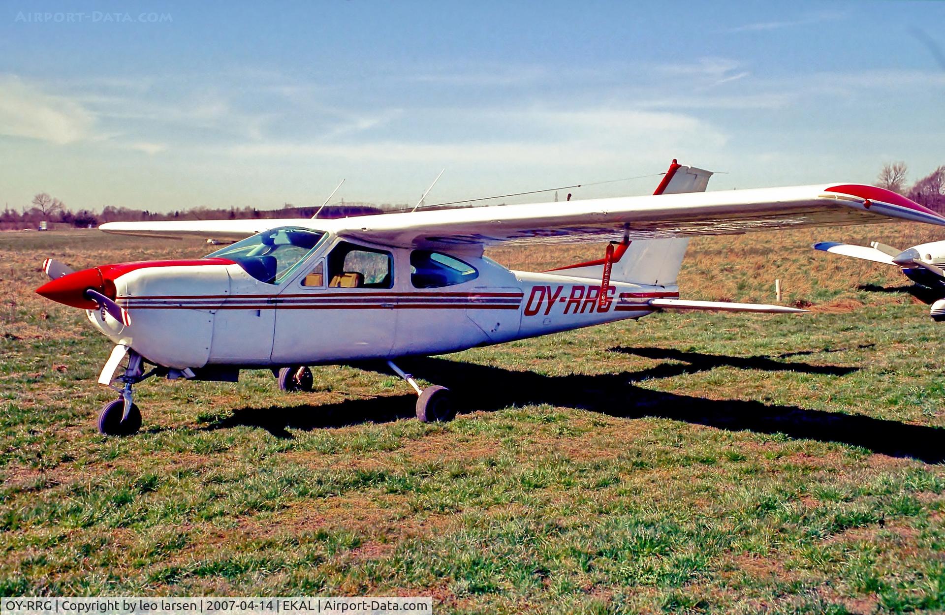 OY-RRG, 1977 Cessna 177RG Cardinal C/N 177RG1214, Allerød Denmark 14.4.07
