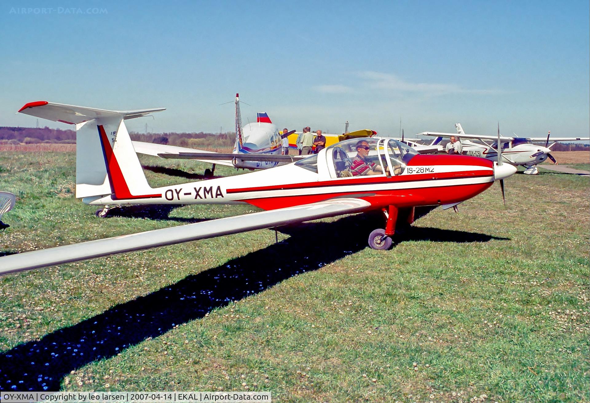 OY-XMA, 1982 ICA IS-28M2/80 HP C/N 54, Allerød Denmark 14.4.07