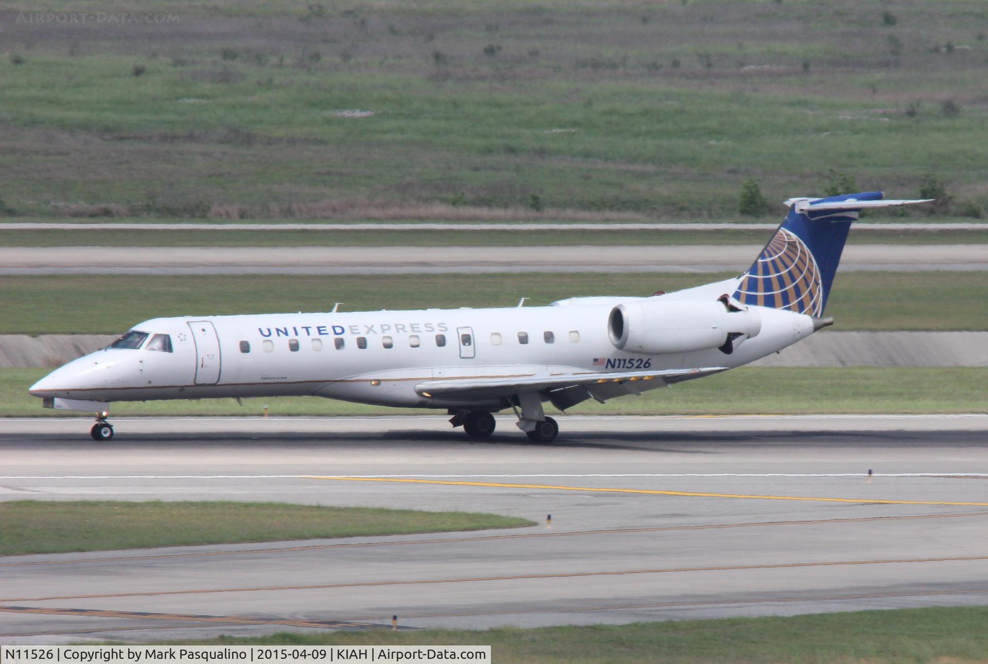 N11526, 2001 Embraer ERJ-135LR (EMB-135LR) C/N 145410, EMB-135LR