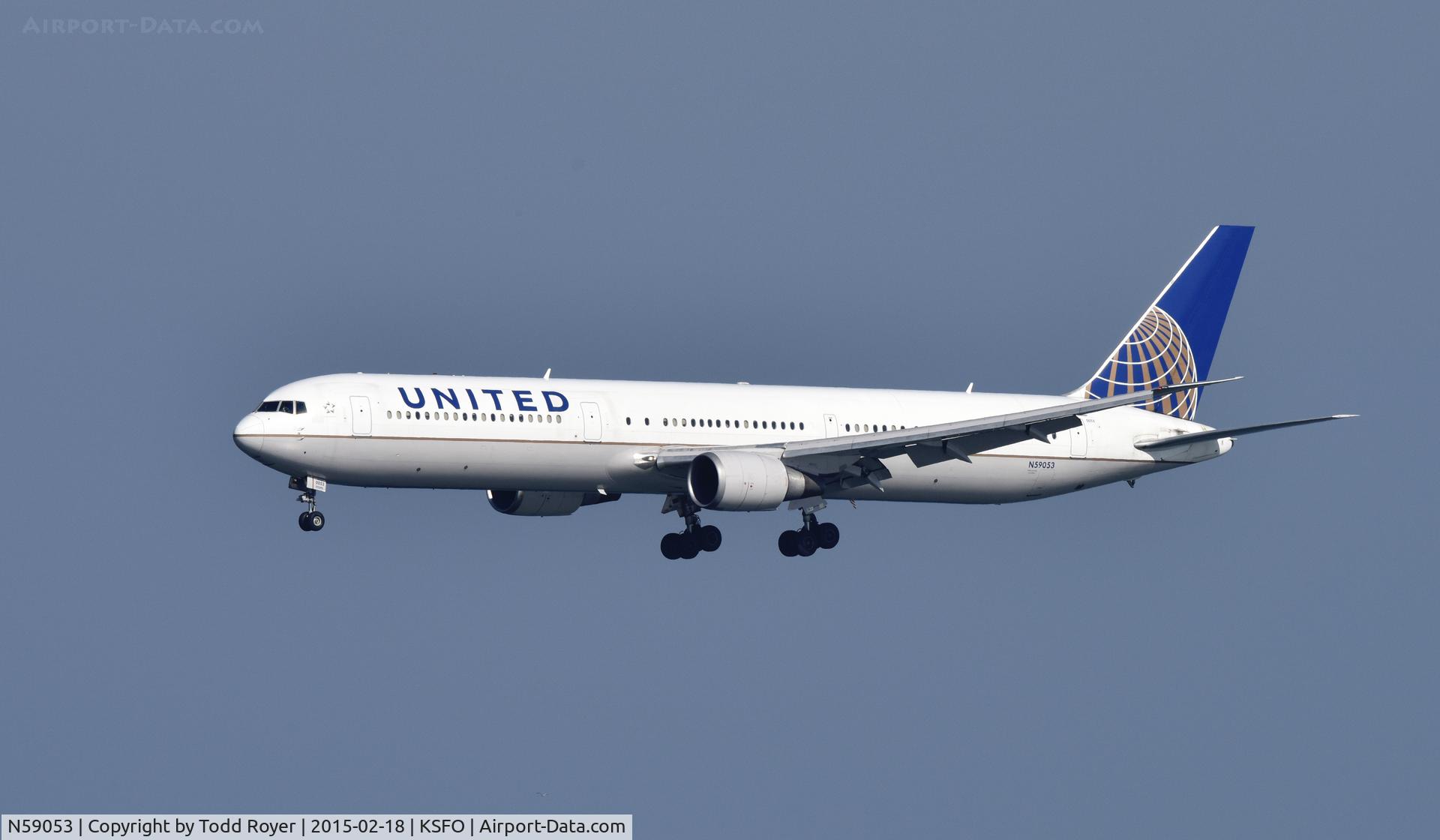 N59053, 2000 Boeing 767-424/ER C/N 29448, Landing at SFO