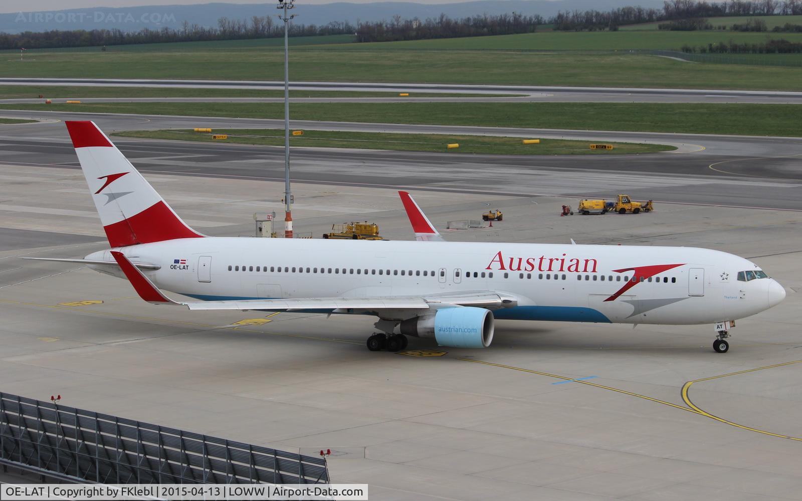 OE-LAT, 1991 Boeing 767-31A C/N 25273, VIE -> PEK