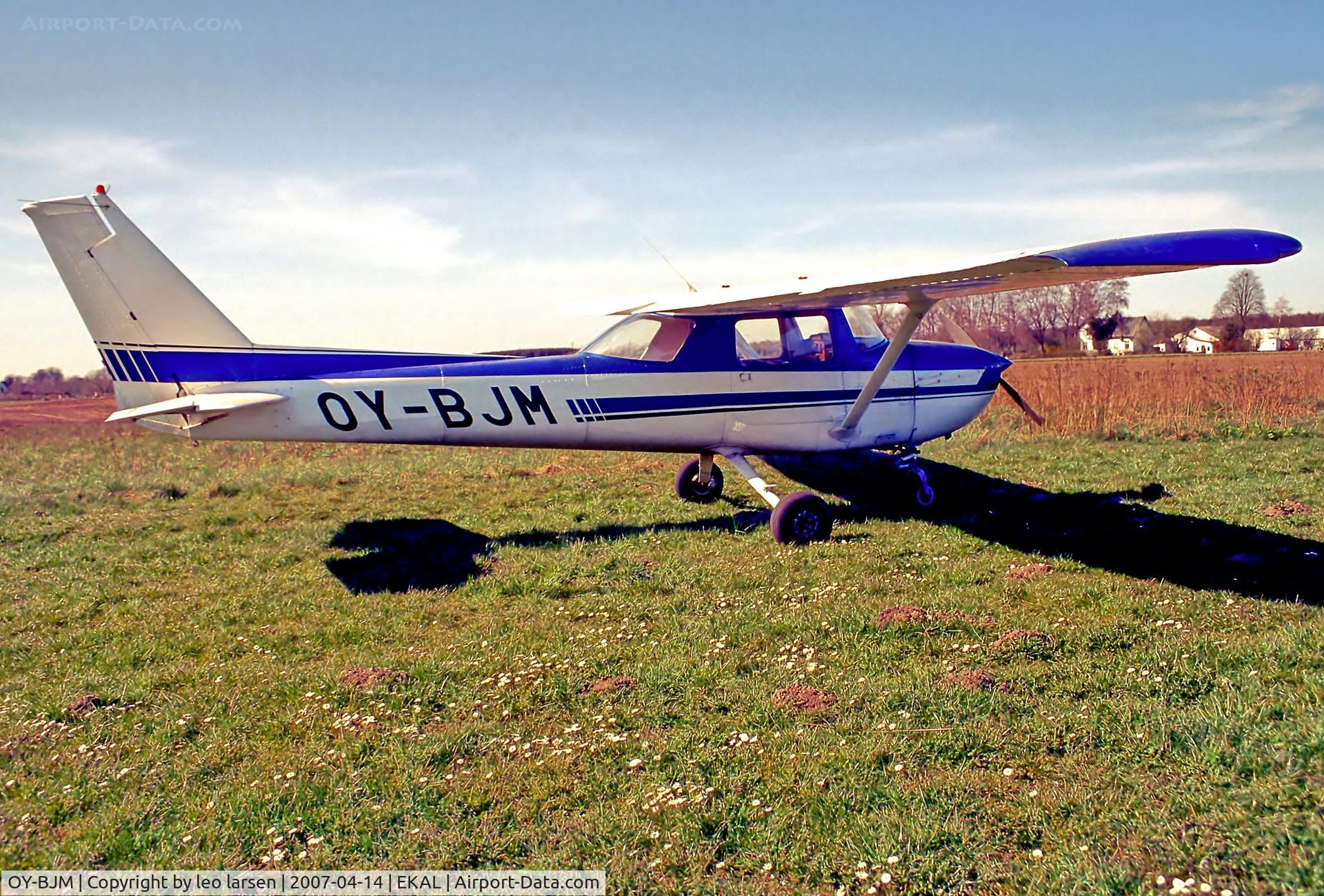 OY-BJM, 1977 Reims F150M C/N 1427, Allerød Denmark 14.4.07