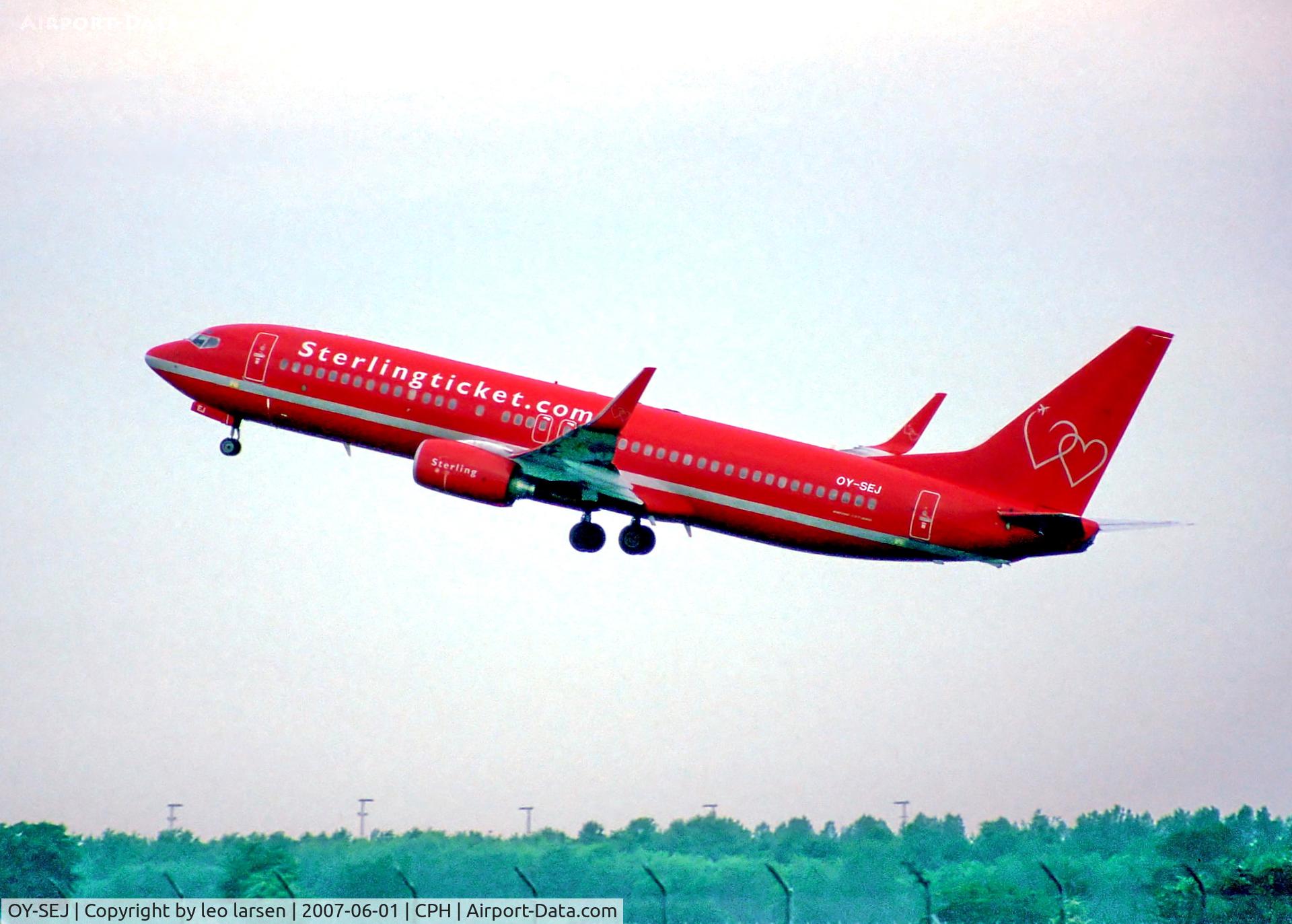 OY-SEJ, 2003 Boeing 737-86Q C/N 30289, Copenhagen Kastrup 1.6.07