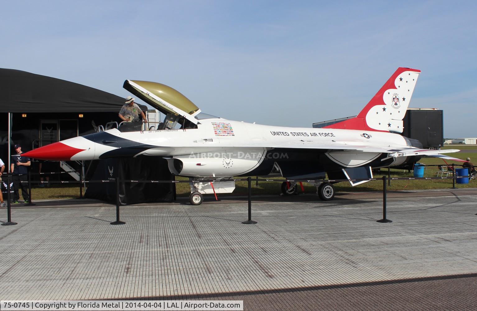 75-0745, 1977 General Dynamics YF-16A Fighting Falcon C/N 61-1, YF-16 in Thunderbirds colors