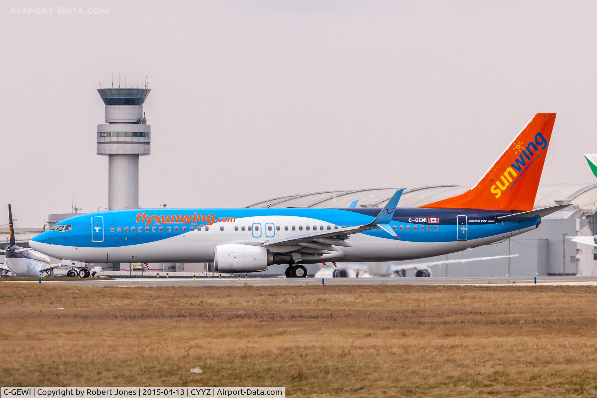 C-GEWI, 2012 Boeing 737-8K5 C/N 37267, At Toronto Pearson