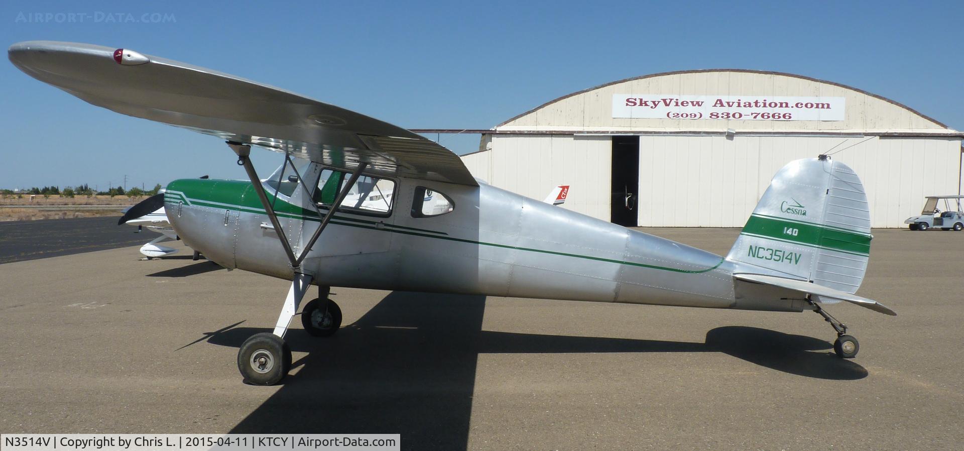 N3514V, 1948 Cessna 140 C/N 14819, An old 1948 Cessna 140 sitting on the ramp at Tracy Municipal Airport.