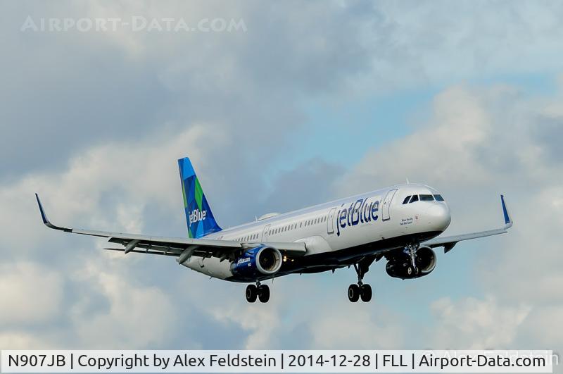 N907JB, 2013 Airbus A321-231 C/N 5865, Ft. Lauderdale
