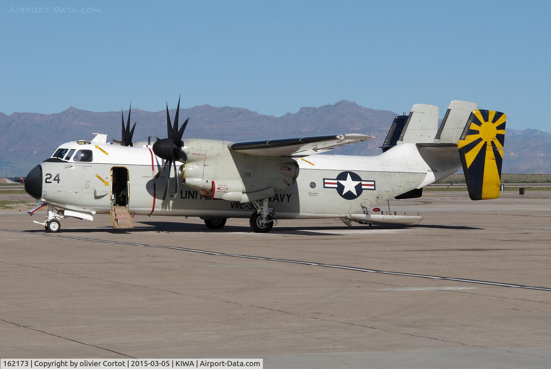 162173, Grumman C-2A Greyhound C/N 53, nice catch in the subburds of Phoenix