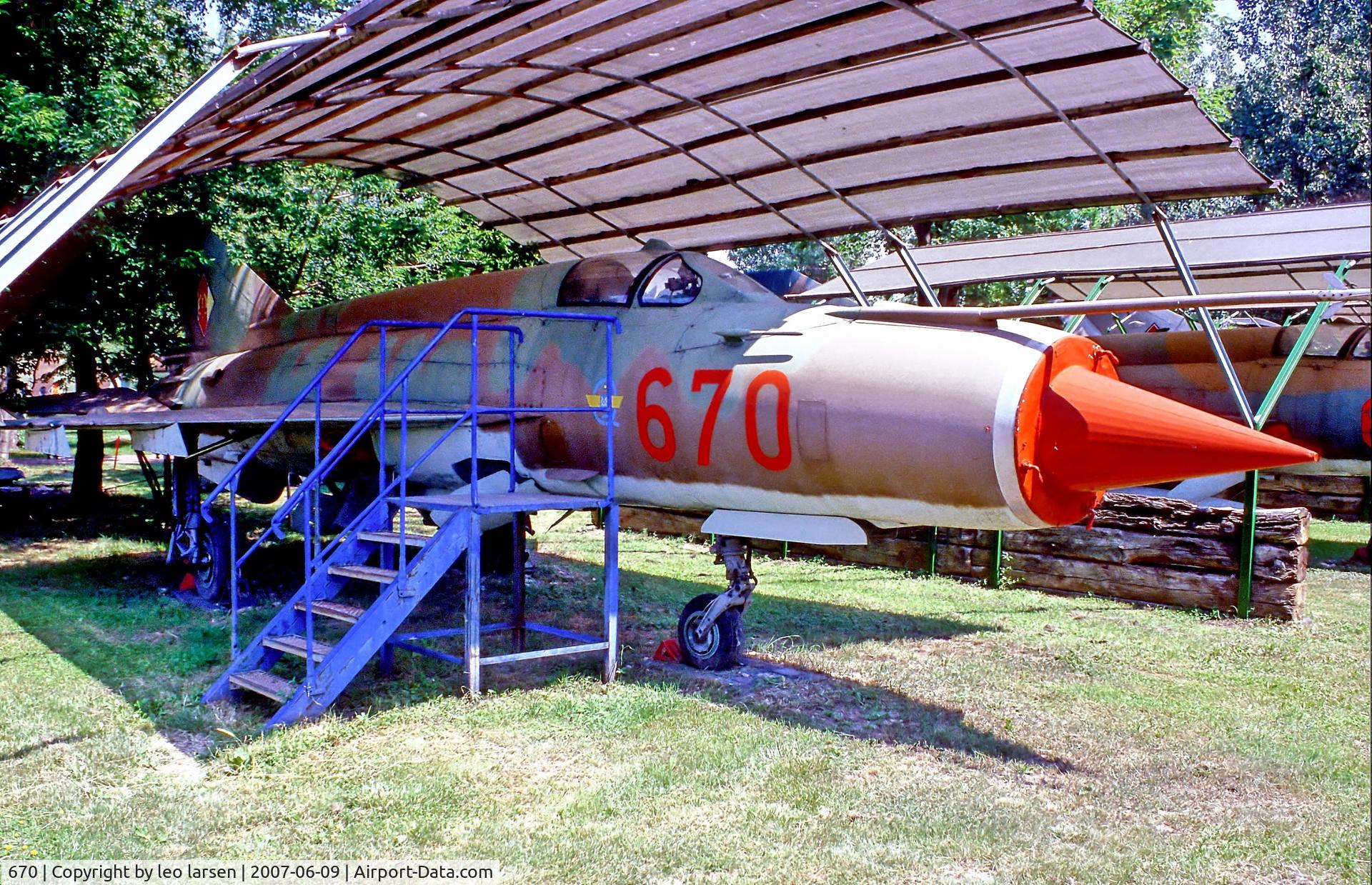 670, 1972 Mikoyan-Gurevich MiG-21MF C/N 6206, Merseburg Museum Germany 9.6.07