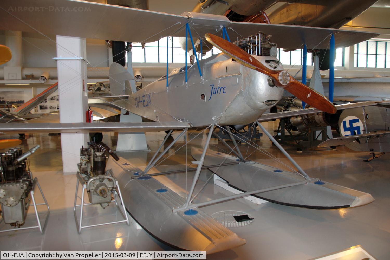 OH-EJA, De Havilland DH-60X Moth C/N VL10, De Havilland DH-60X Moth on floats, preserved in the Aviation Museum of Central Finland at Tikkakoski.