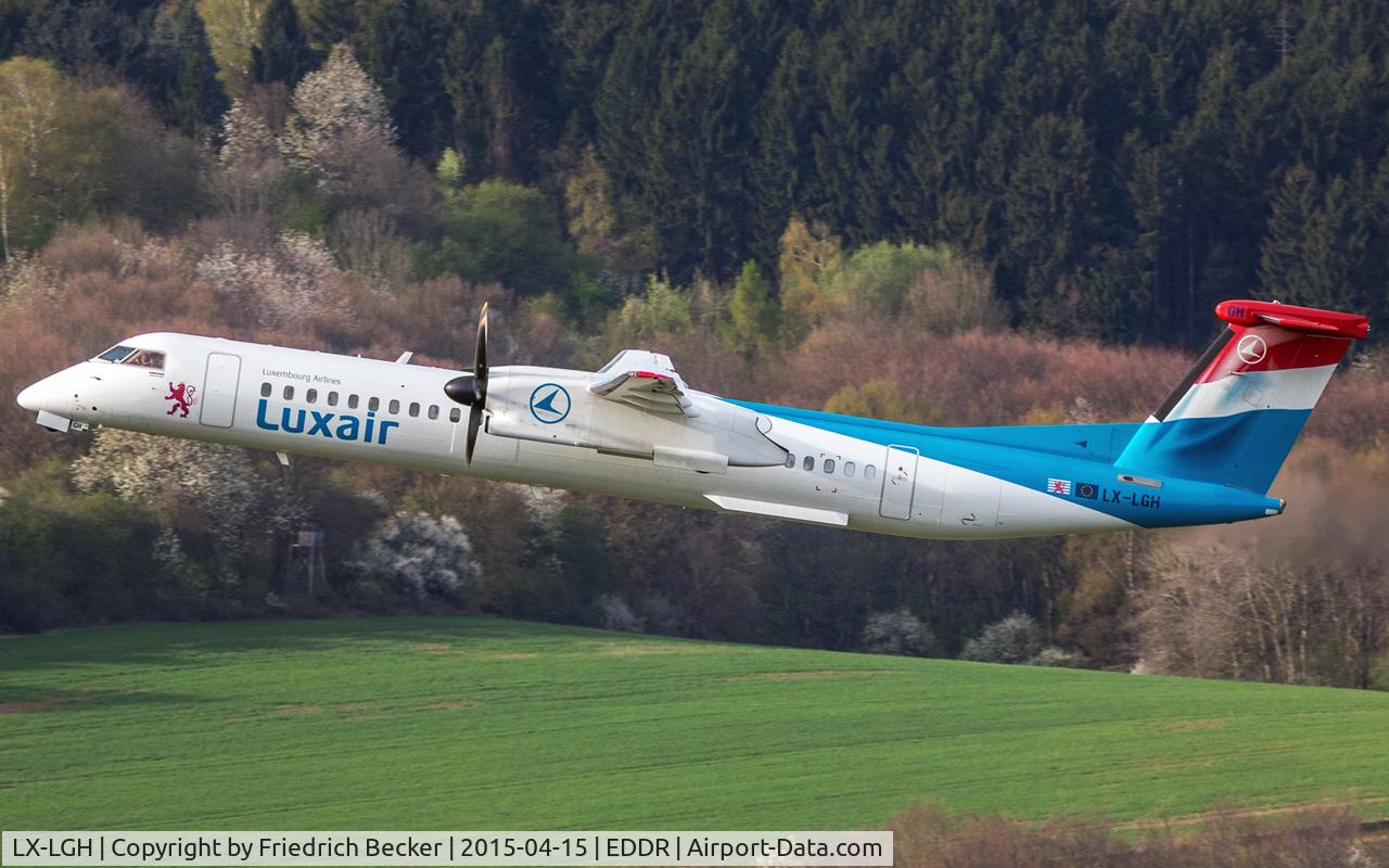 LX-LGH, 2012 Bombardier DHC-8-402Q Dash 8 Dash 8 C/N 4420, departure to Hamburg via RW27