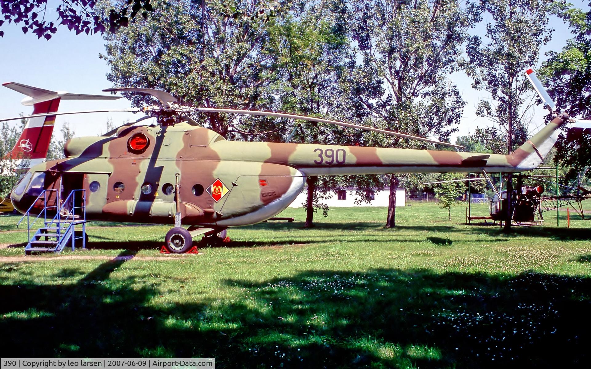 390, 1968 Mil Mi-8T Hip C/N 0223, Merseburg Museum 9.6.07