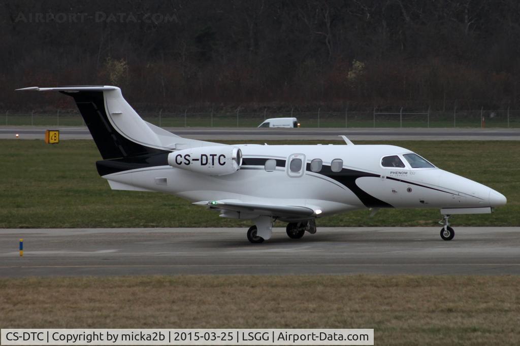 CS-DTC, 2010 Embraer EMB-500 Phenom 100 C/N 50000115, Taxiing