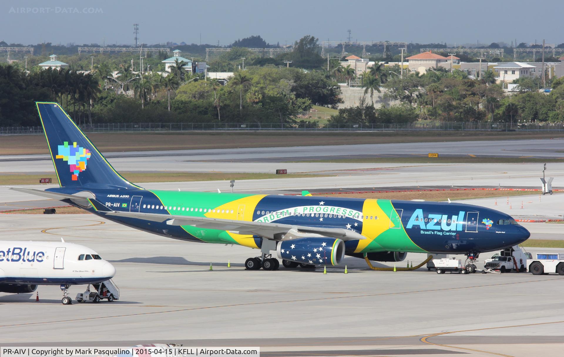 PR-AIV, 2003 Airbus A330-243 C/N 532, Airbus A330-200