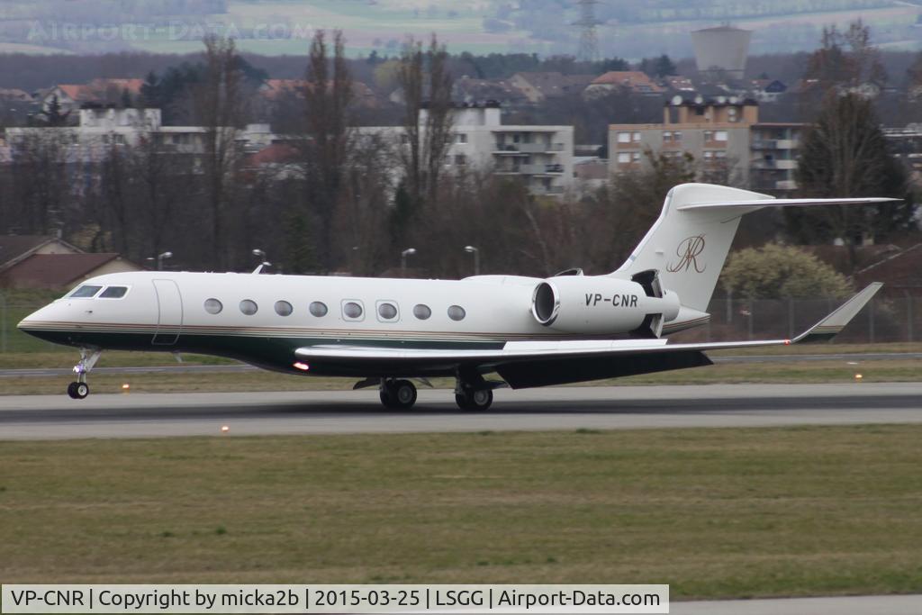 VP-CNR, 2006 Gulfstream Aerospace GV-SP (G550) C/N 5113, Landing