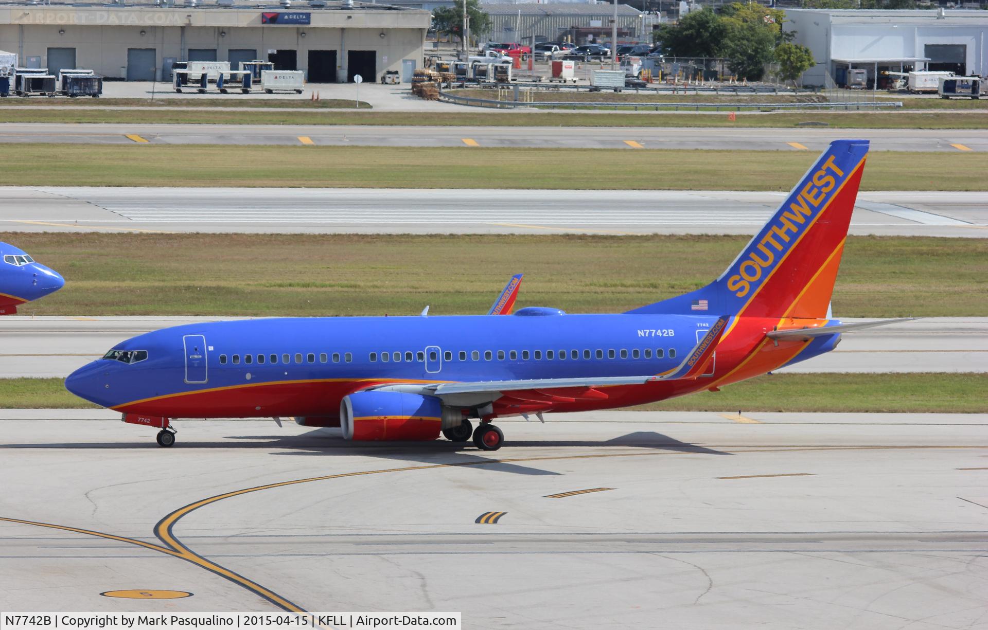 N7742B, 2007 Boeing 737-7BD C/N 33928, Boeing 737-700