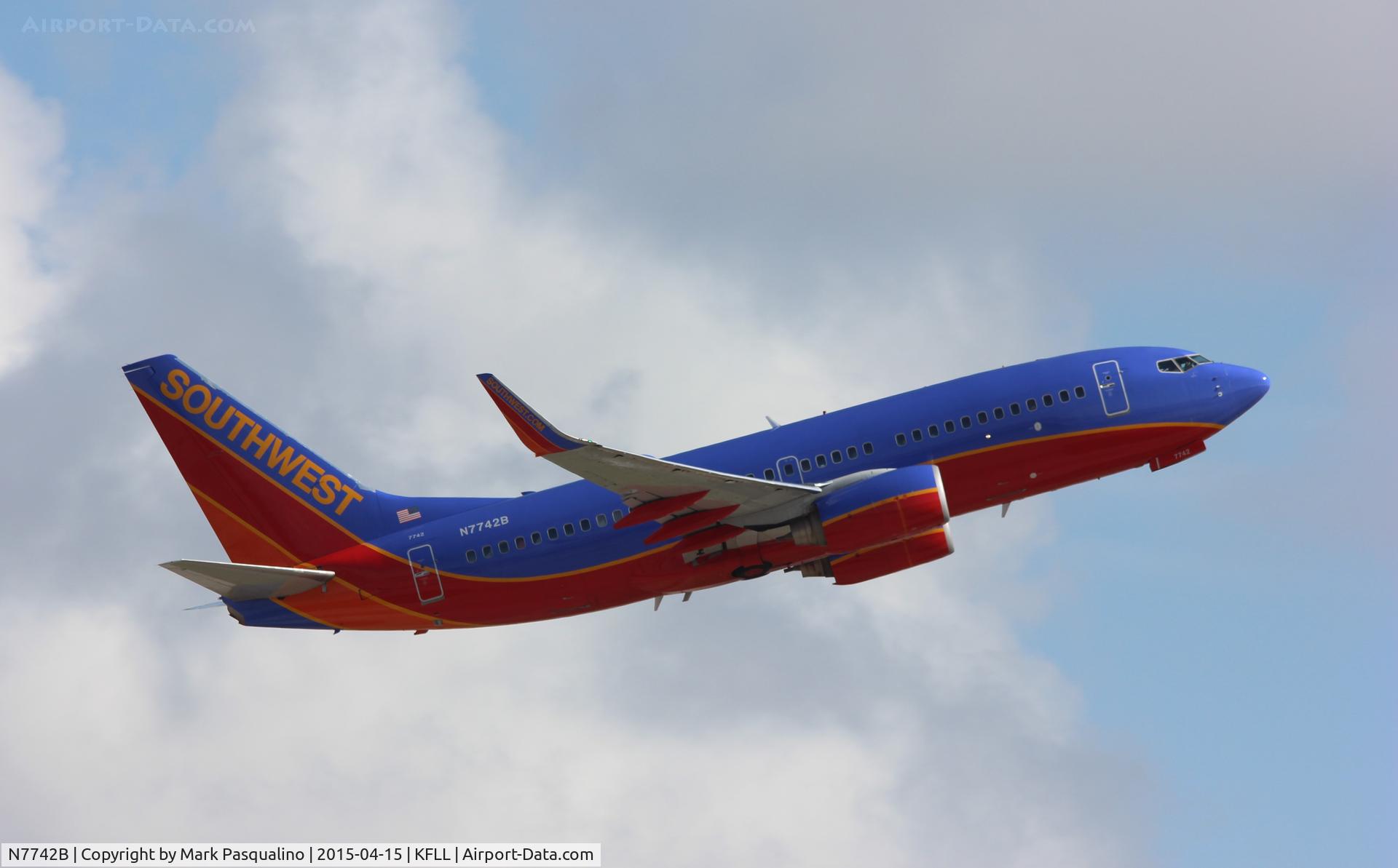 N7742B, 2007 Boeing 737-7BD C/N 33928, Boeing 737-700