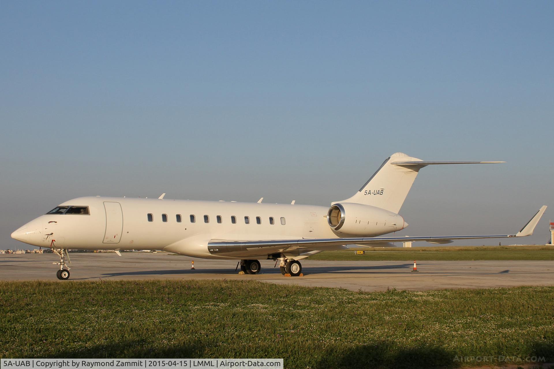 5A-UAB, 1940 Bombardier BD-700-1A11 Global Express C/N 9285, Bombardier BD700 5A-UAB Libyan Government
