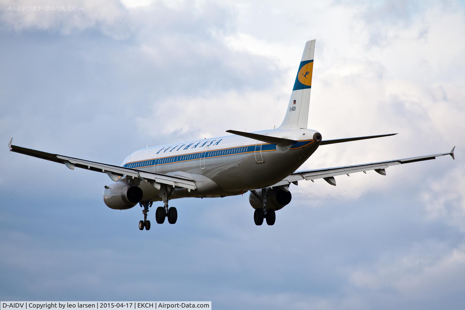 D-AIDV, 2012 Airbus A321-231 C/N 5413, Copenhagen Kastrup 17.4.15