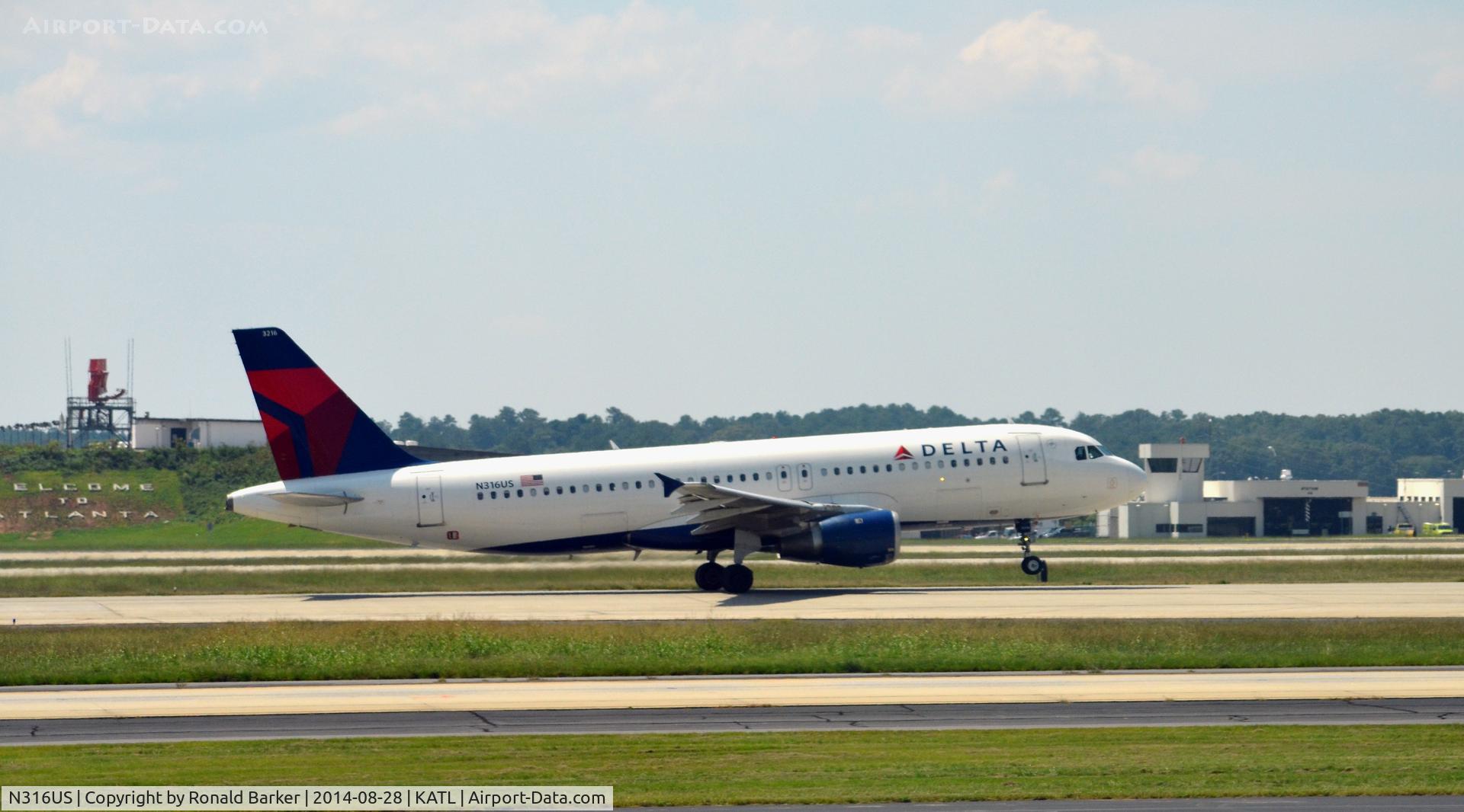 N316US, 1991 Airbus A320-211 C/N 192, Takeoff Atlanta