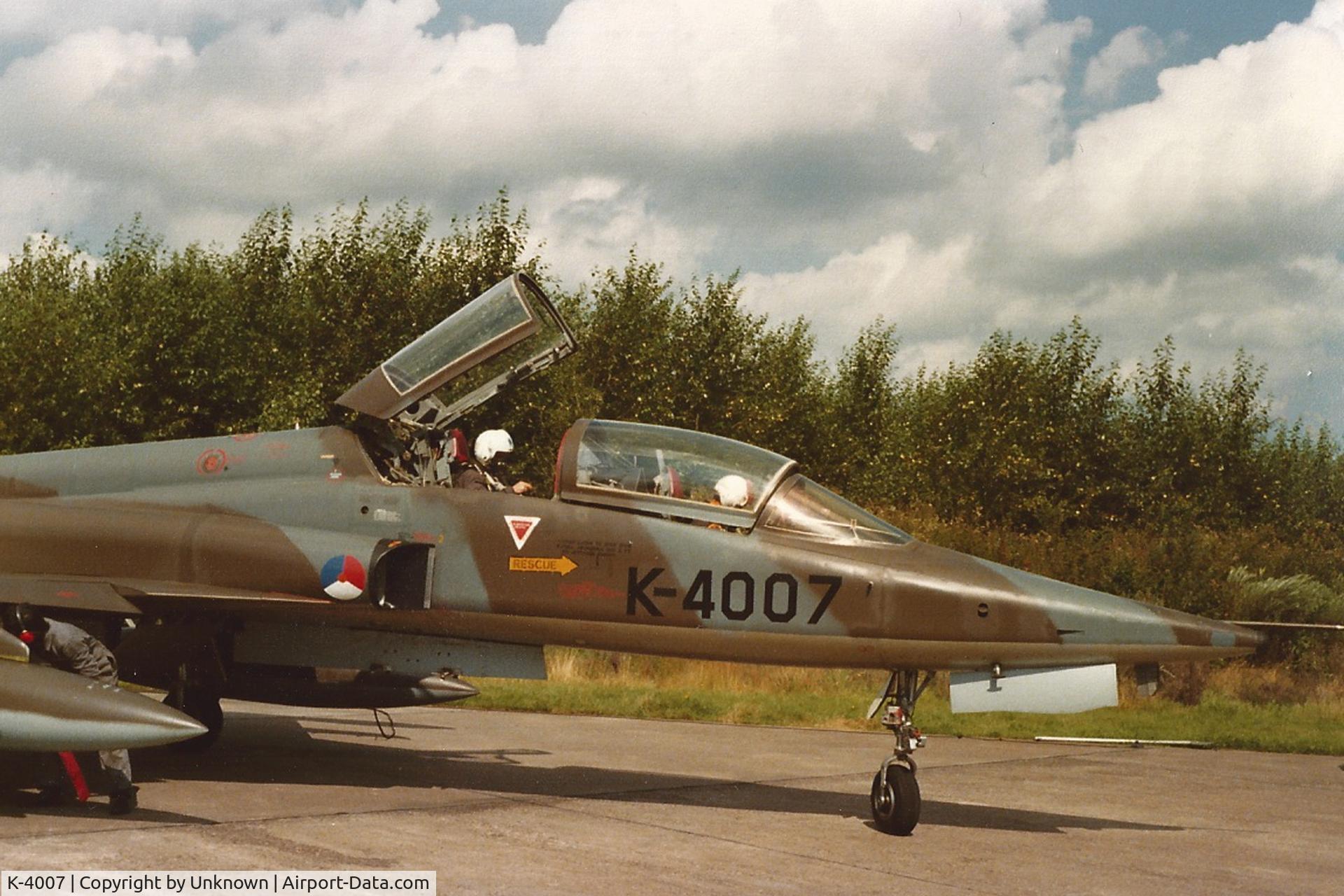 K-4007, 1969 Canadair NF-5B Freedom Fighter C/N 4007, As a member of Parliament  (NL) my father inspected the Twenthe airforce base.