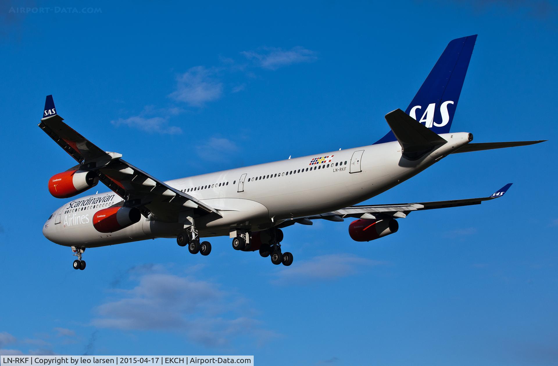 LN-RKF, 2001 Airbus A340-313X C/N 413, Copenhagen Kastrup 17.4.15