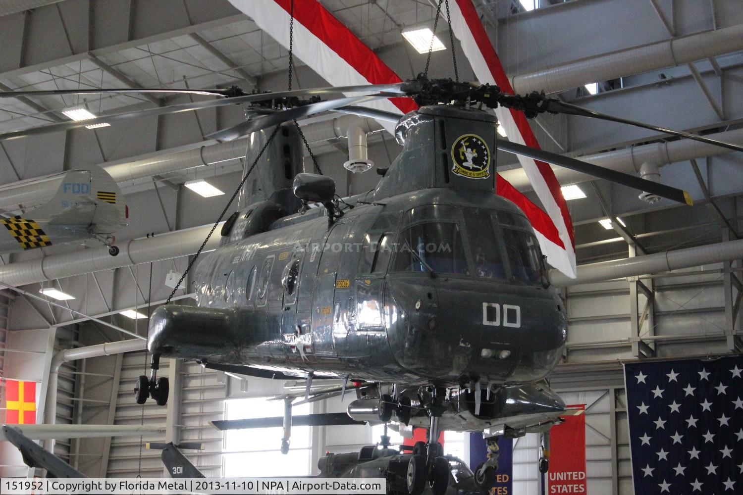 151952, Boeing Vertol HH-46A Sea Knight C/N 2102, HH-46A Sea Knight