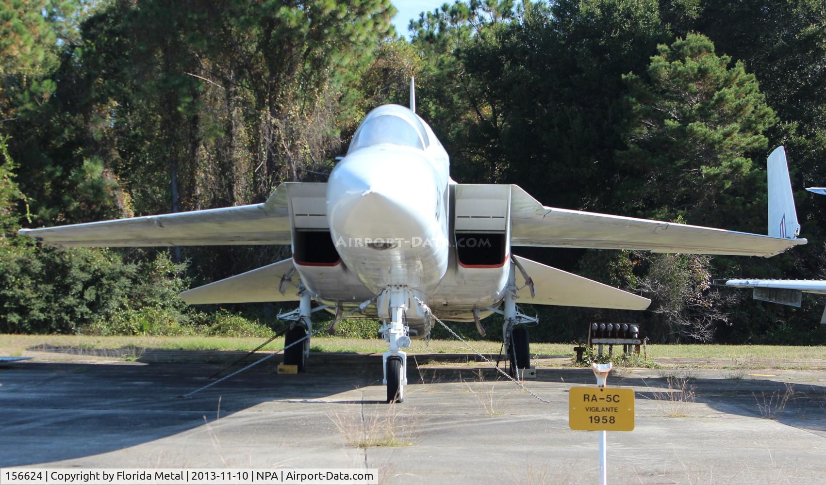 156624, 1969 North American RA-5C Vigilante C/N NR316-17, RA-5C