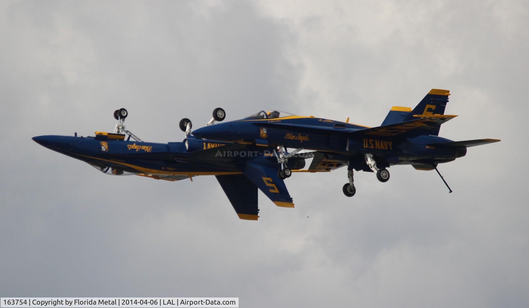 163754, 1989 McDonnell Douglas F/A-18C Hornet C/N 0829/C112, Blue Angels