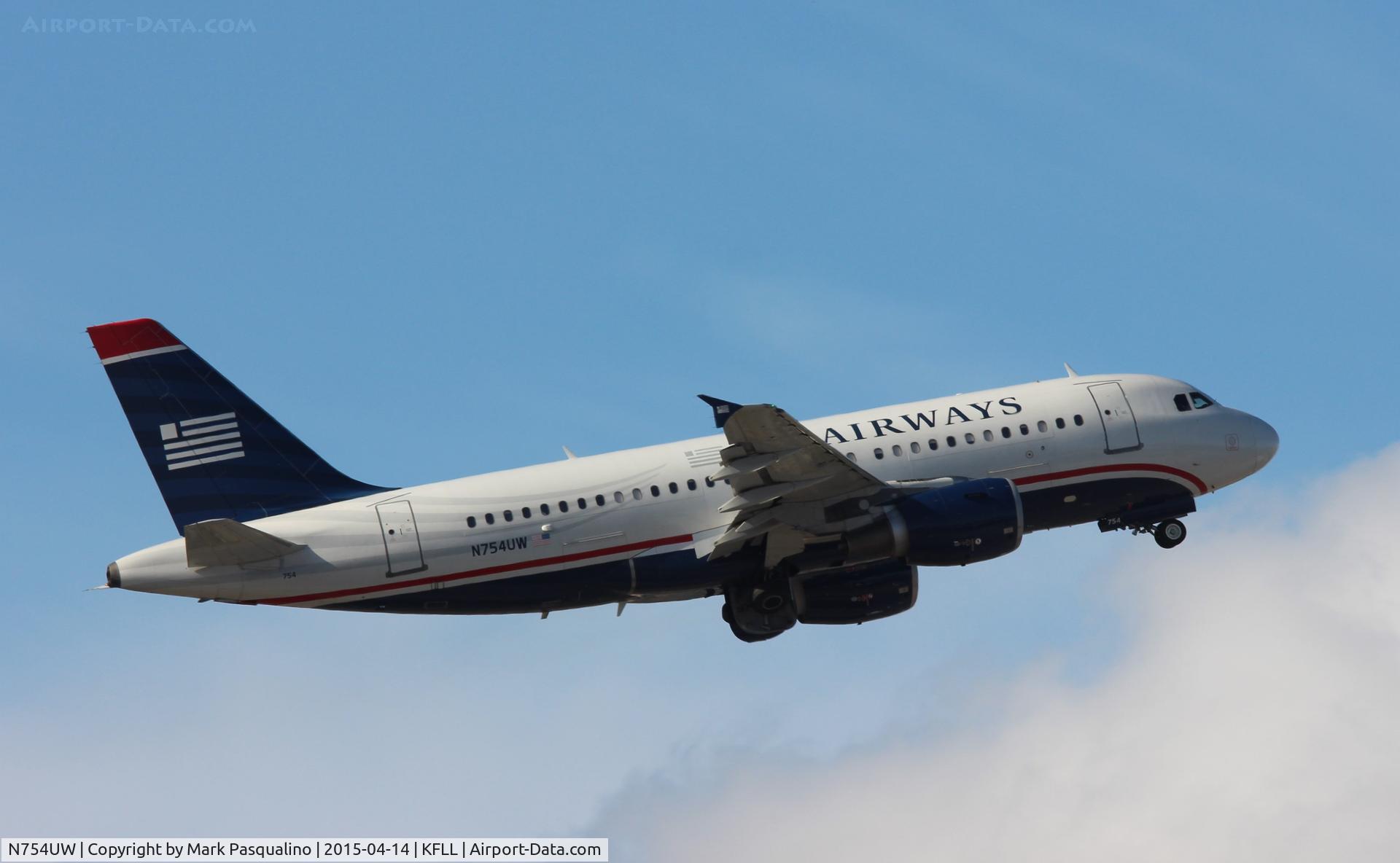 N754UW, 2000 Airbus A319-112 C/N 1328, Airbus A319