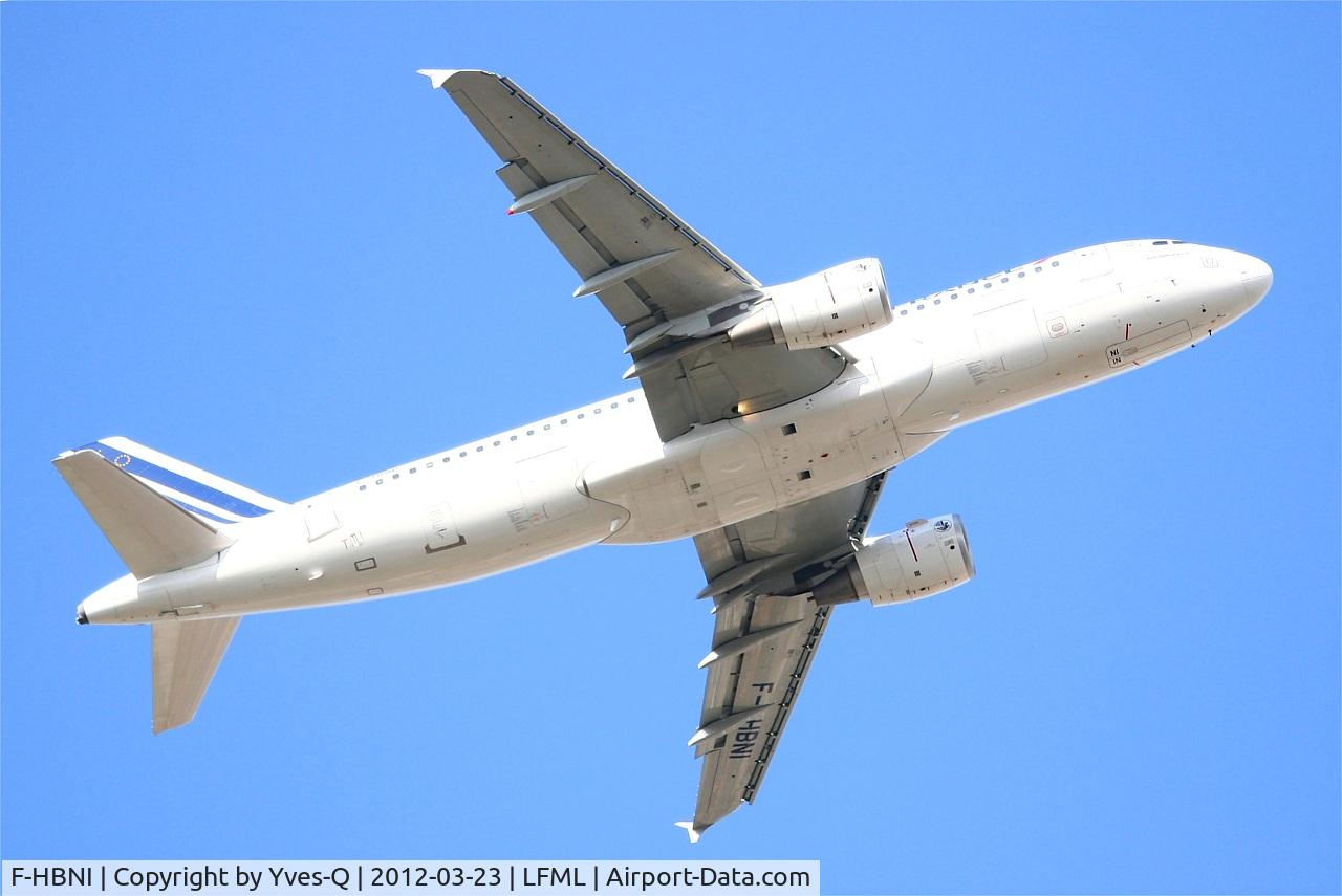 F-HBNI, 2011 Airbus A320-214 C/N 4820, Airbus A320-214, Take-off rwy 13L, Marseille-Provence Airport (LFML-MRS)