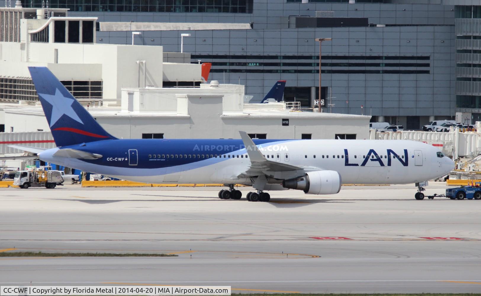 CC-CWF, 2006 Boeing 767-316/ER C/N 34626, LAN Chile