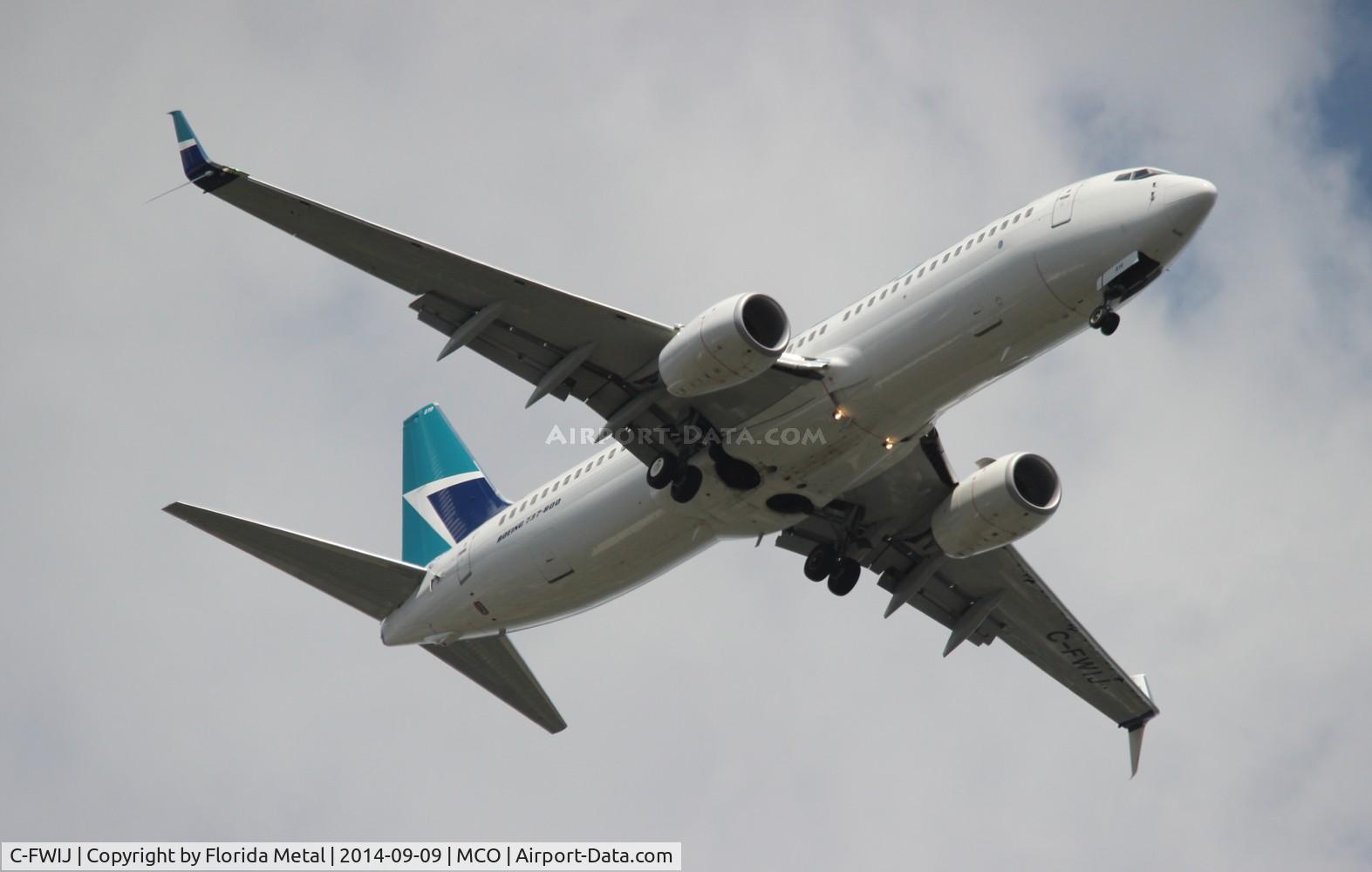 C-FWIJ, 2012 Boeing 737-8CT C/N 39072, West Jet