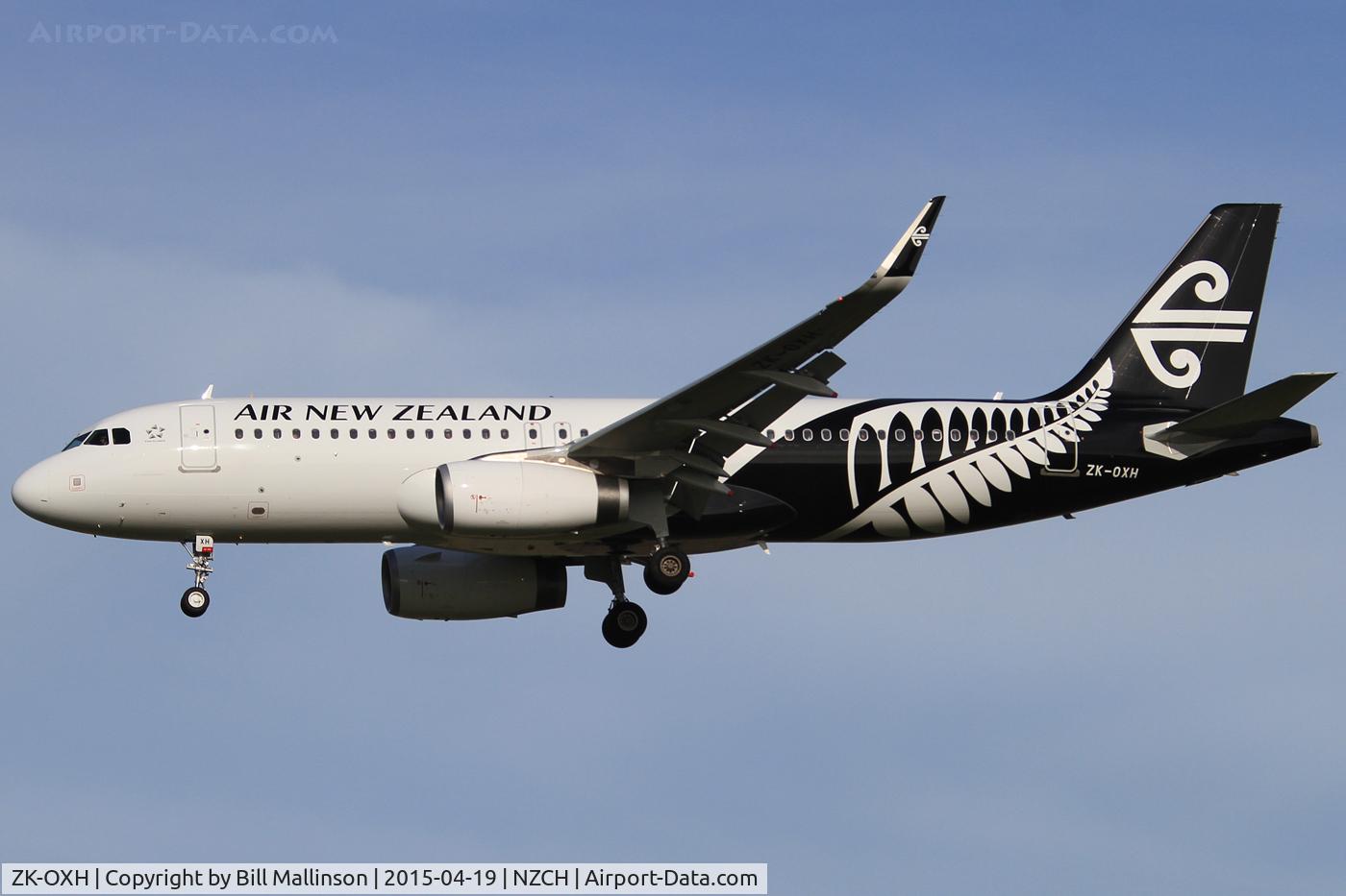 ZK-OXH, 2015 Airbus A320-232 C/N 6471, finals to 02