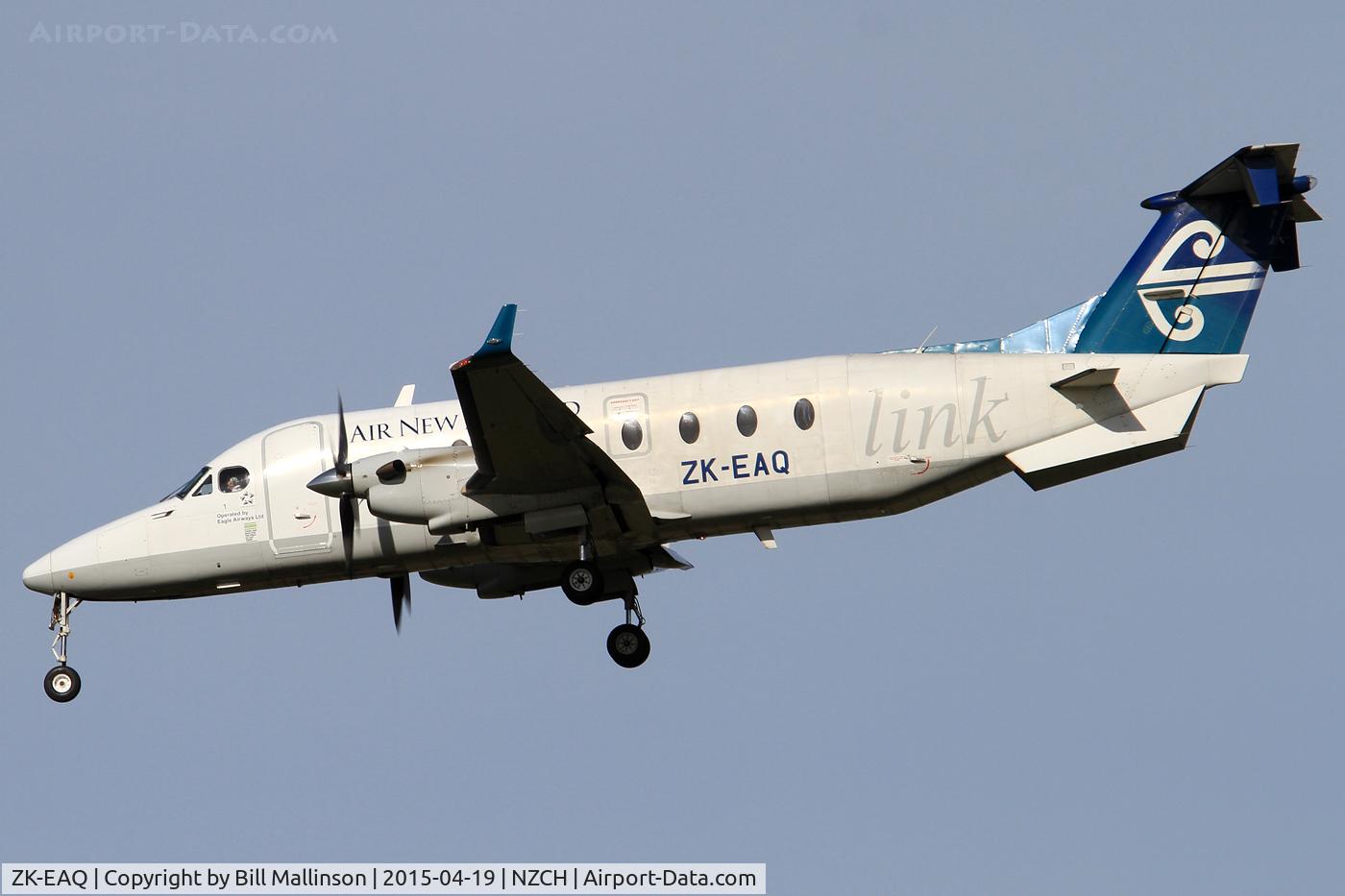 ZK-EAQ, 2007 Raytheon Aircraft Company 1900D C/N UE-363, finals to 02.