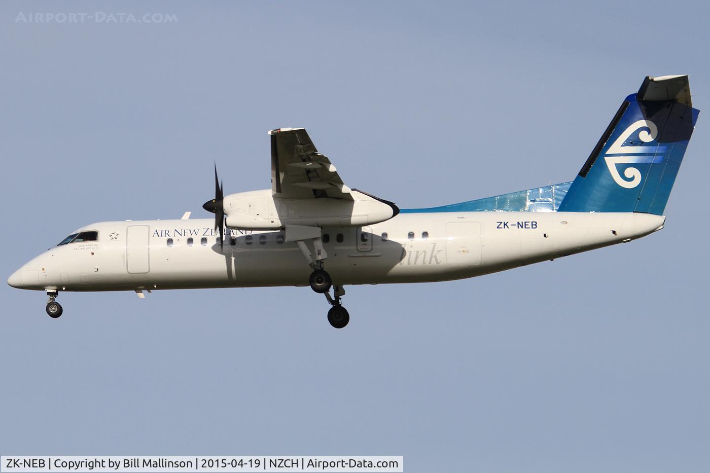ZK-NEB, 2005 De Havilland Canada DHC-8-311 Dash 8 C/N 615, finals to 02