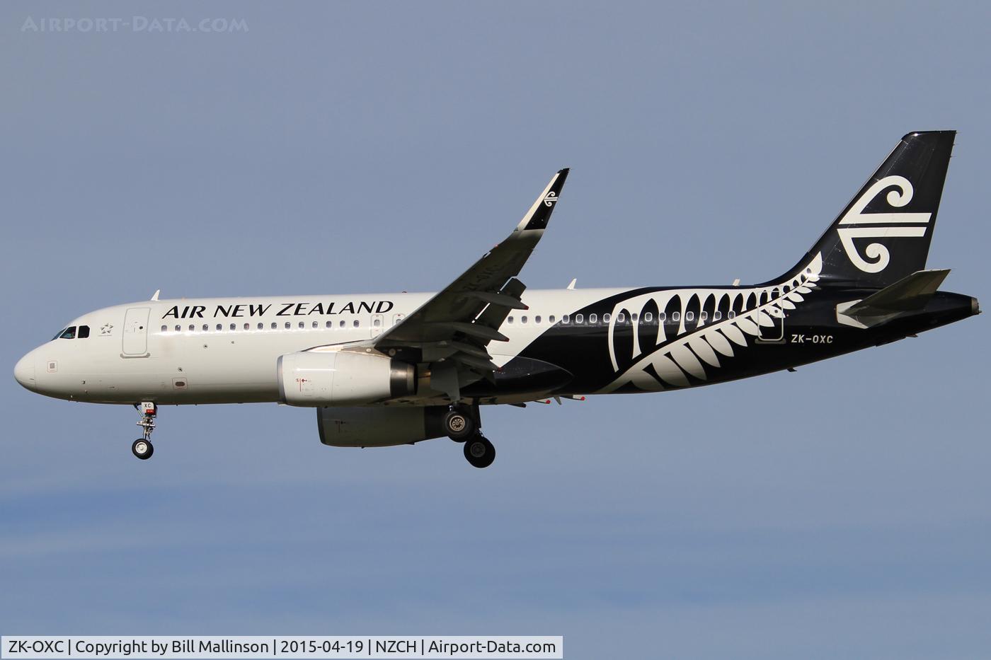 ZK-OXC, 2013 Airbus A320-232 C/N 5847, finals to 02
