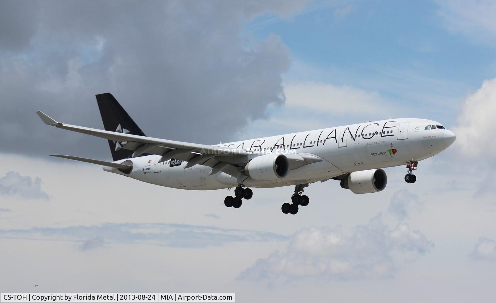 CS-TOH, 2000 Airbus A330-223 C/N 181, TAP Portugal Star Alliance