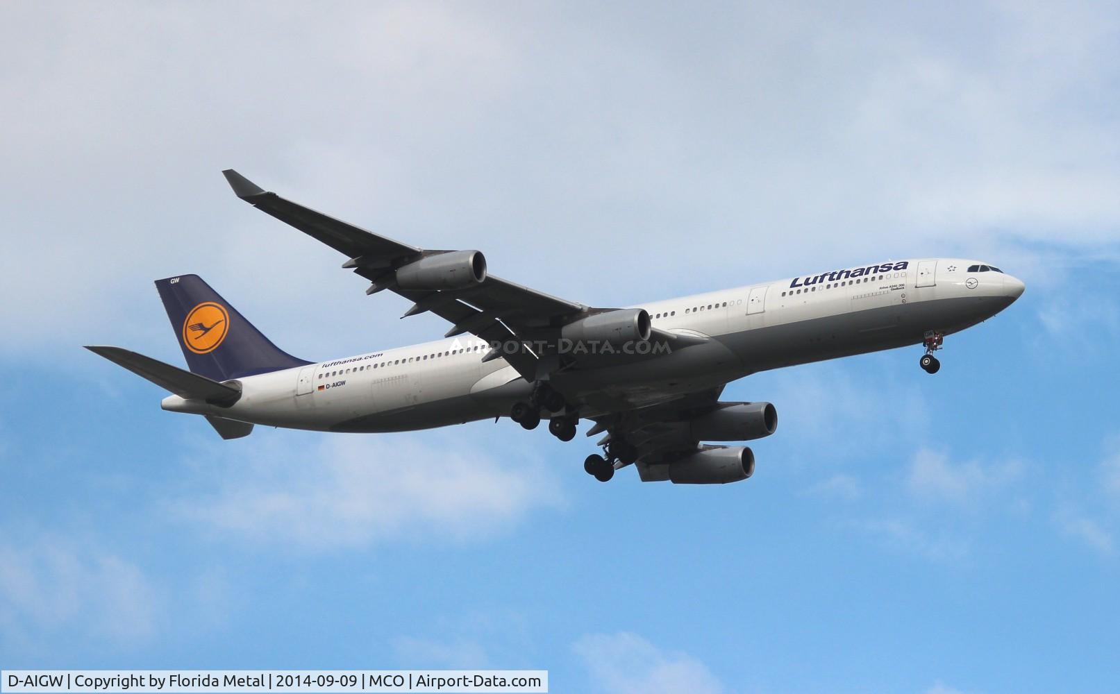 D-AIGW, 2000 Airbus A340-313X C/N 327, Lufthansa A340-300