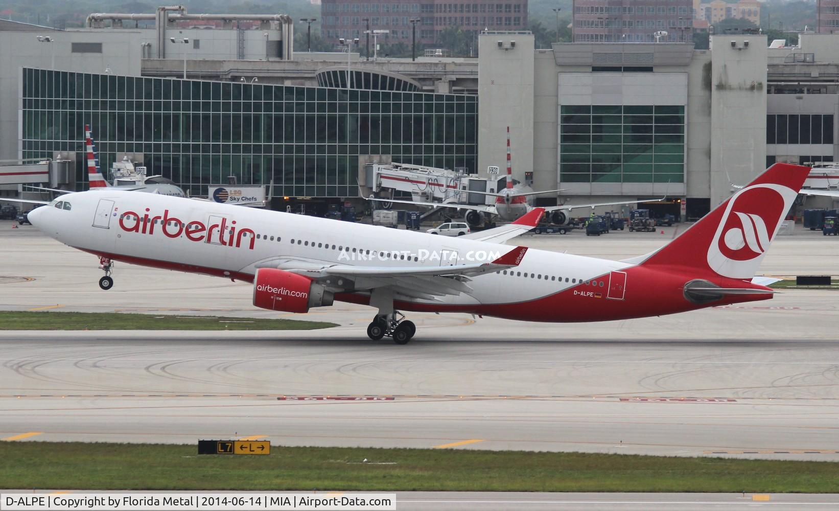 D-ALPE, 2002 Airbus A330-223 C/N 469, Air Berlin
