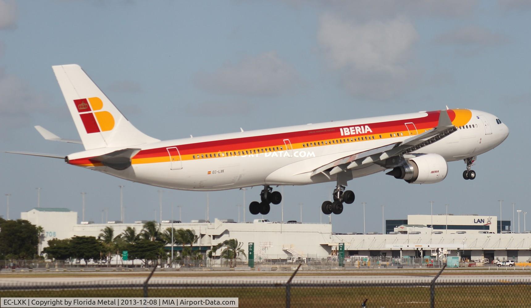 EC-LXK, 2013 Airbus A330-302 C/N 1426, Iberia