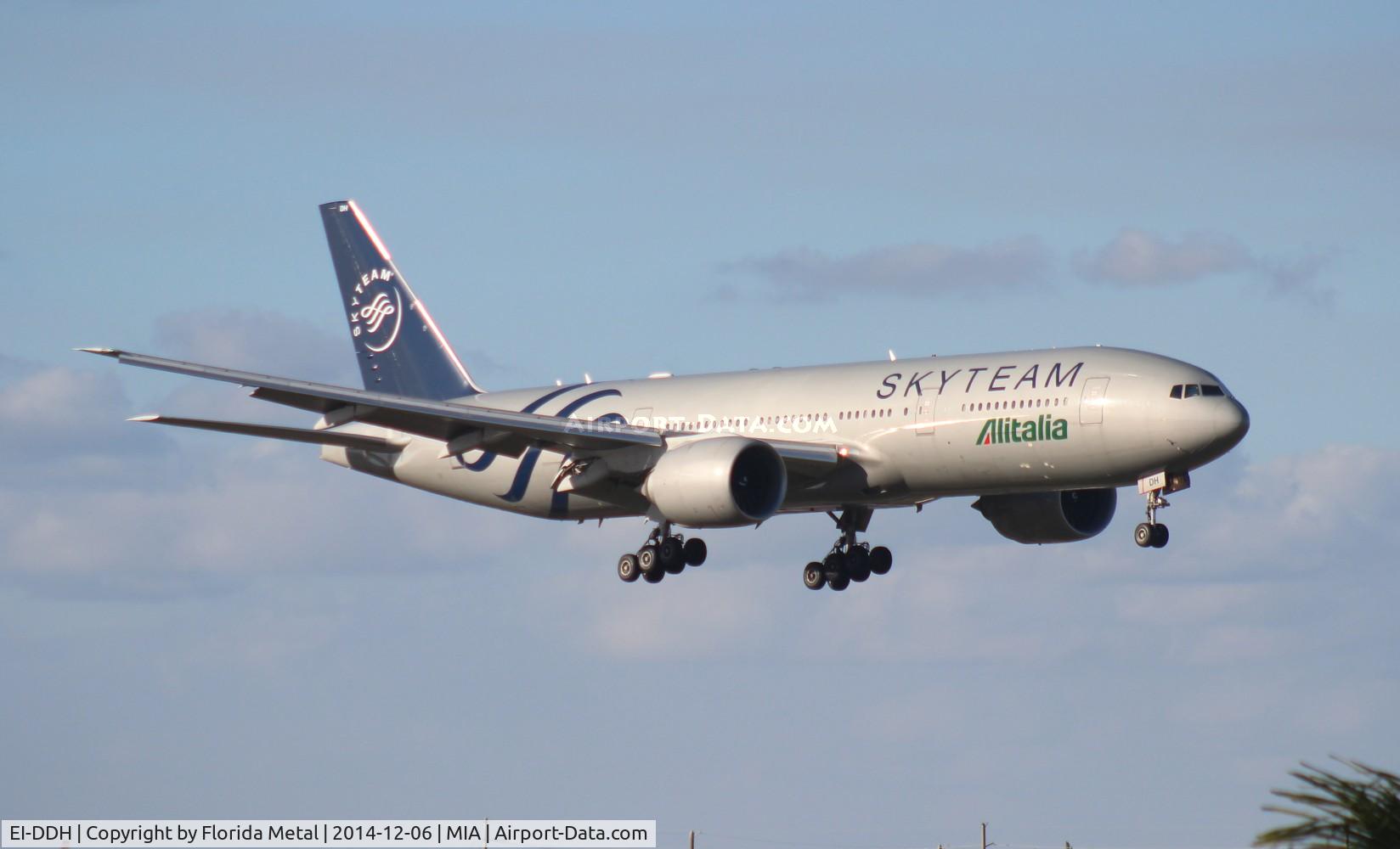 EI-DDH, 2004 Boeing 777-243/ER C/N 32784, Alitalia Skyteam