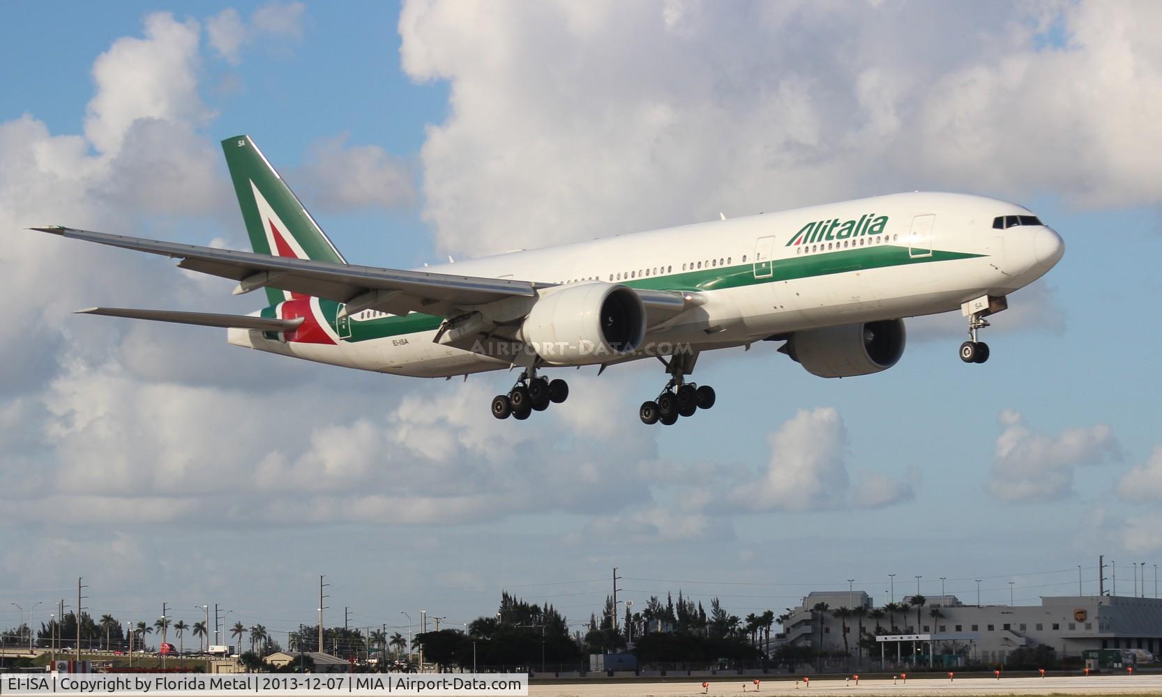 EI-ISA, 2002 Boeing 777-243/ER C/N 32855, Alitalia