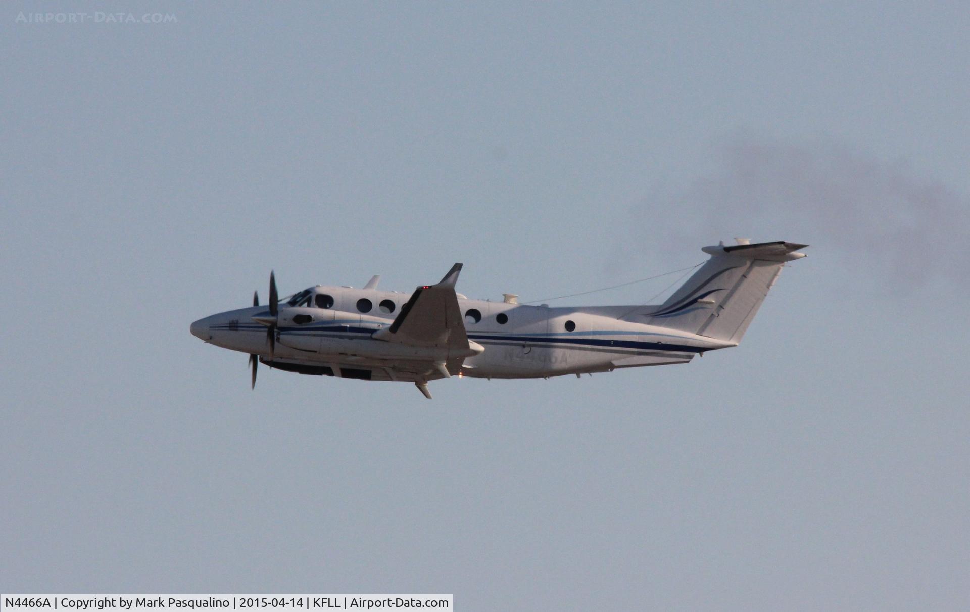 N4466A, Raytheon Aircraft Company B300C C/N FM11, Raytheon B300C