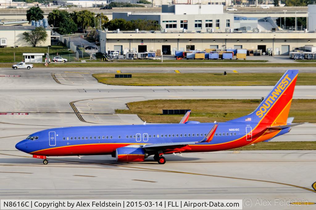 N8616C, 2013 Boeing 737-8H4 C/N 36914, Ft. Lauderdale