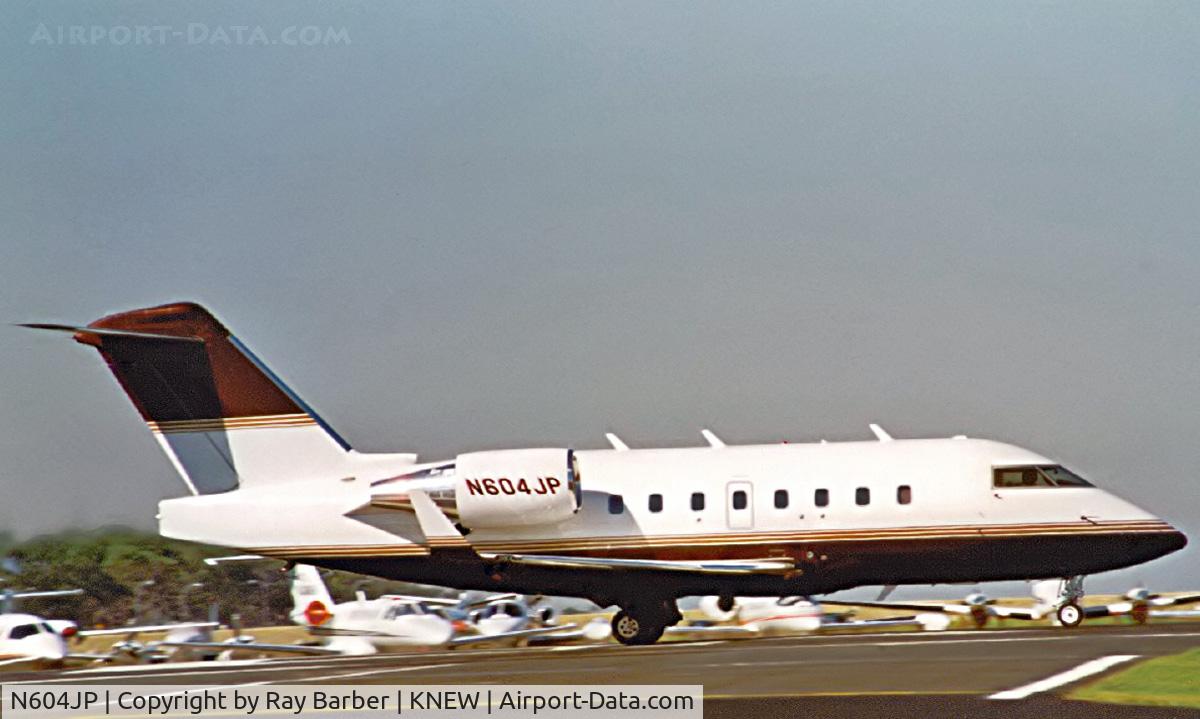 N604JP, 1999 Bombardier Challenger 604 (CL-600-2B16) C/N 5421, Canadair CL.604 Challenger [5421] New Orleans-Lakefront~N 11/10/2000