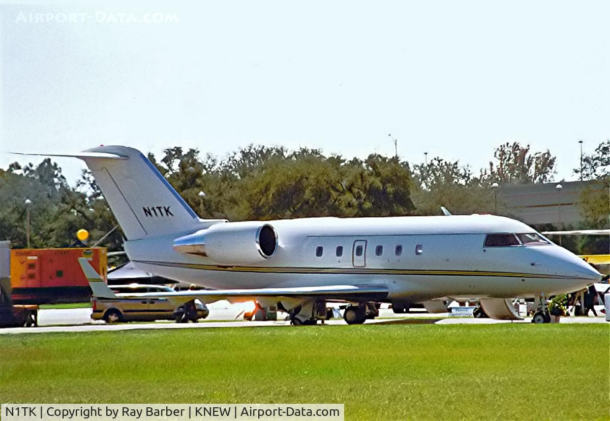 N1TK, 1988 Canadair Challenger 601-3A (CL-600-2B16) C/N 5025, Canadair CL.601-3A Challenger [5025] New Orleans-Lakefront~N 11/10/2000